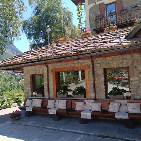 Hotel Stella Del Nord Courmayeur Esterno foto