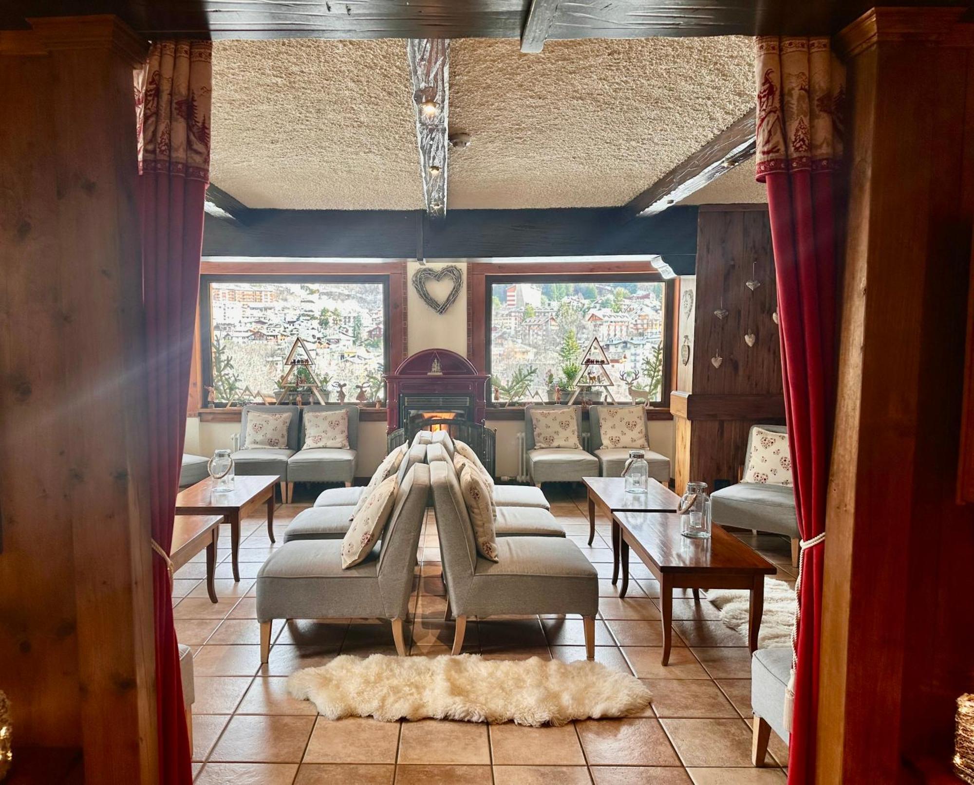 Hotel Stella Del Nord Courmayeur Esterno foto