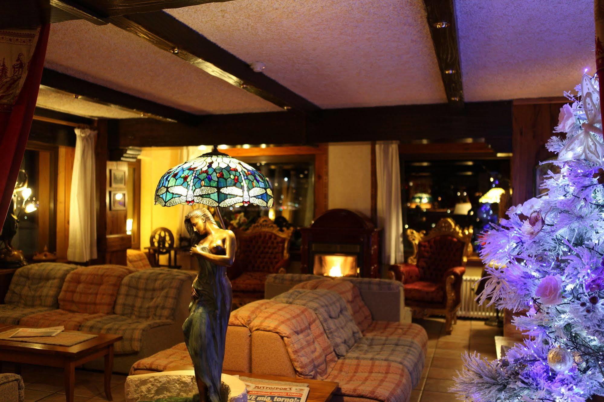 Hotel Stella Del Nord Courmayeur Esterno foto