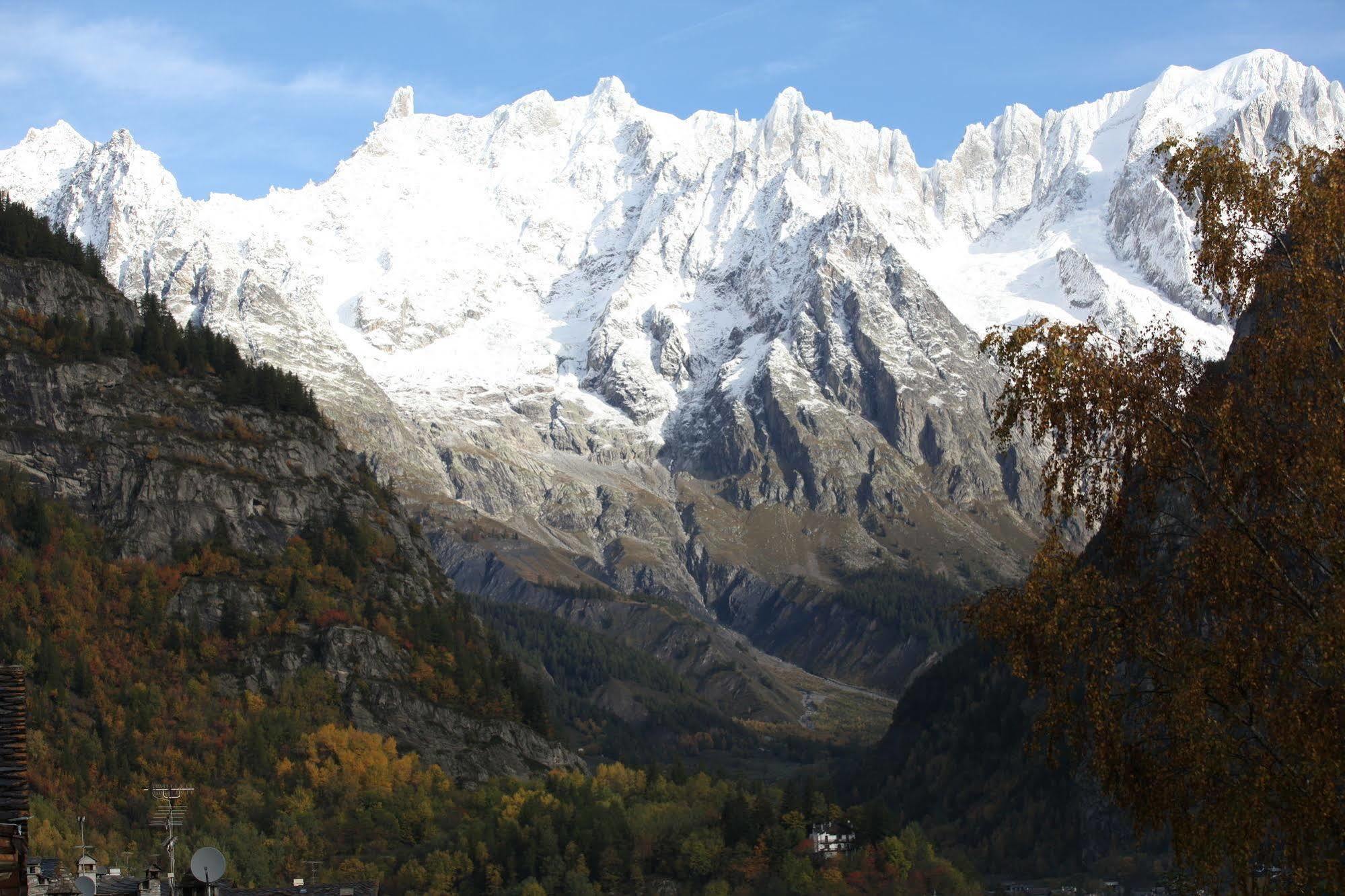 Hotel Stella Del Nord Courmayeur Esterno foto