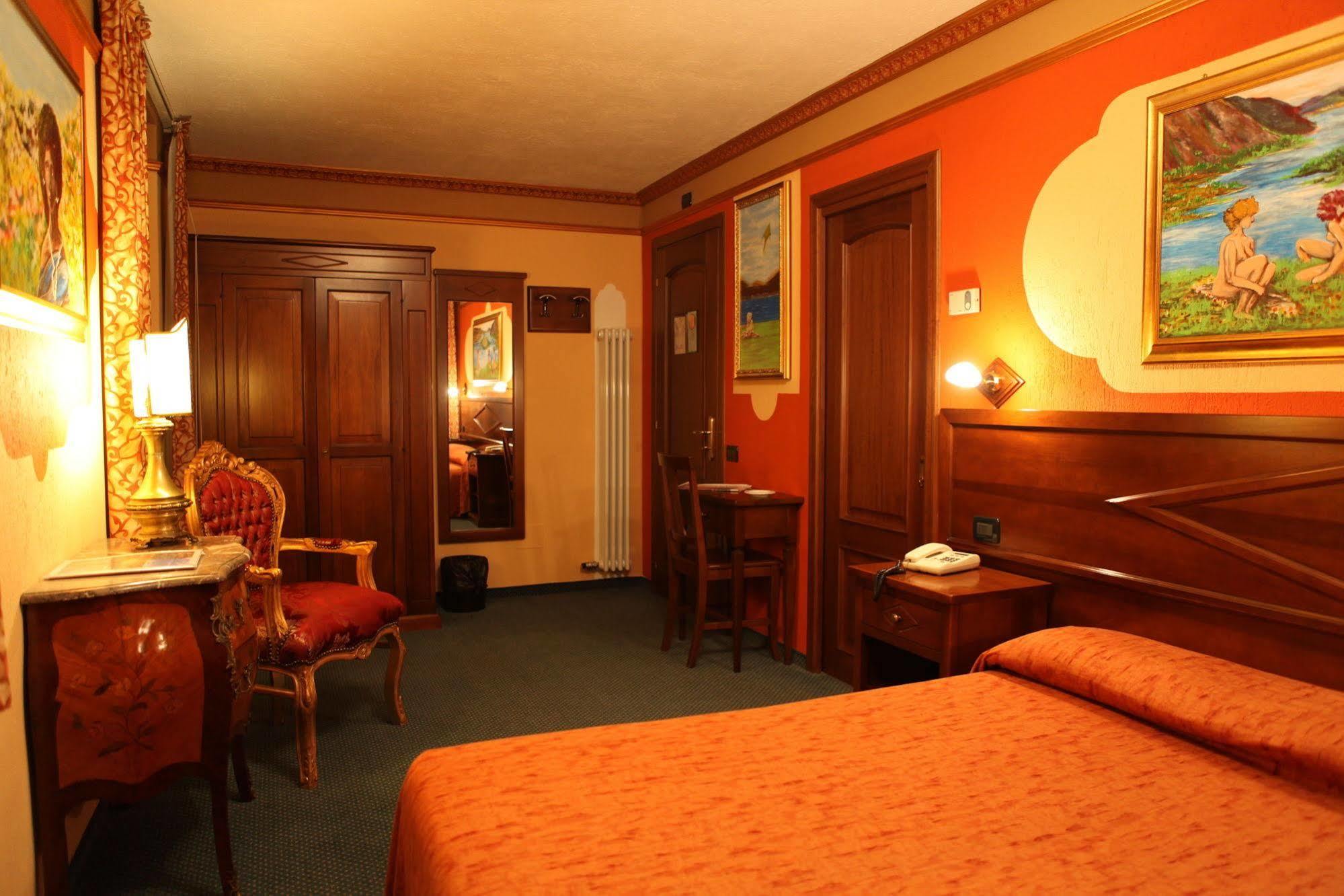Hotel Stella Del Nord Courmayeur Esterno foto