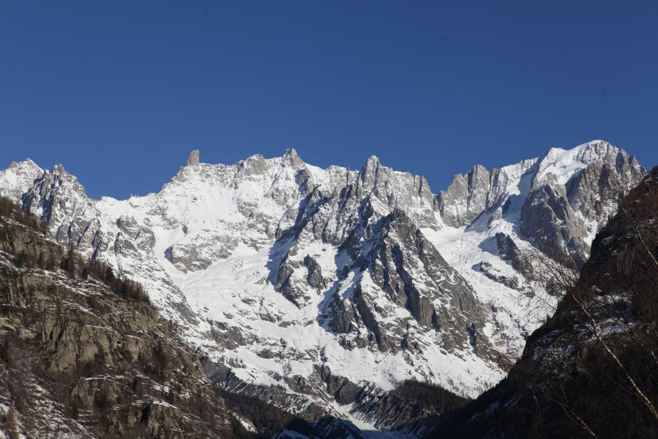 Hotel Stella Del Nord Courmayeur Esterno foto