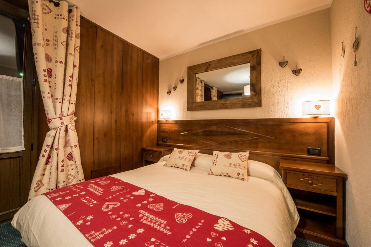 Hotel Stella Del Nord Courmayeur Esterno foto