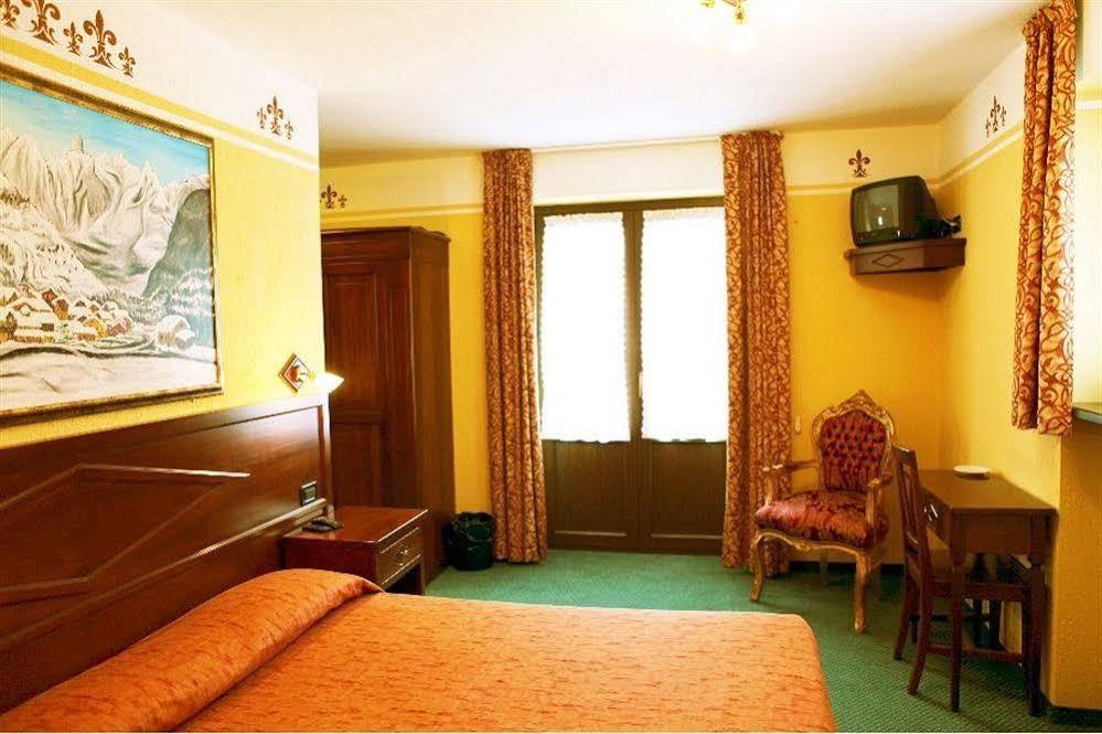 Hotel Stella Del Nord Courmayeur Esterno foto